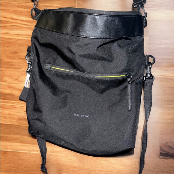 Sherpani anti theft crossbody bag / purse (geo) - Picture 2 of 6